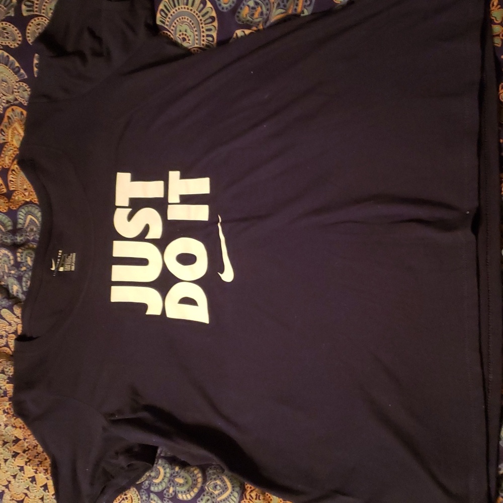 Woman's Nike Tshirt